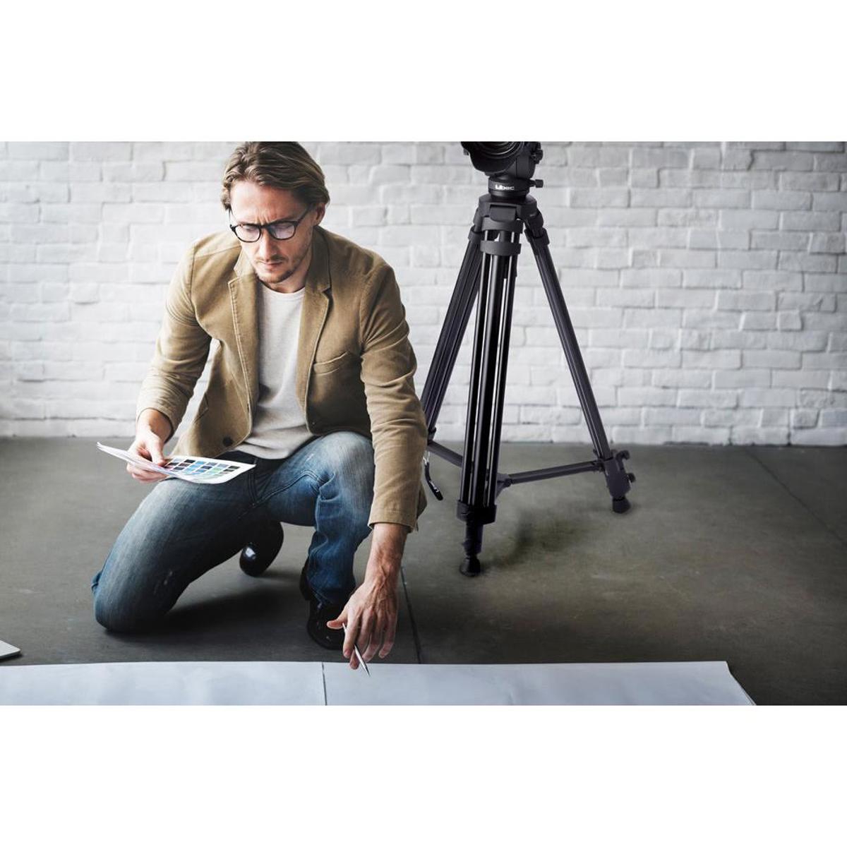 Libec Th-x 3-Section Aluminum Tripod with Head and Mid-Level Spreader