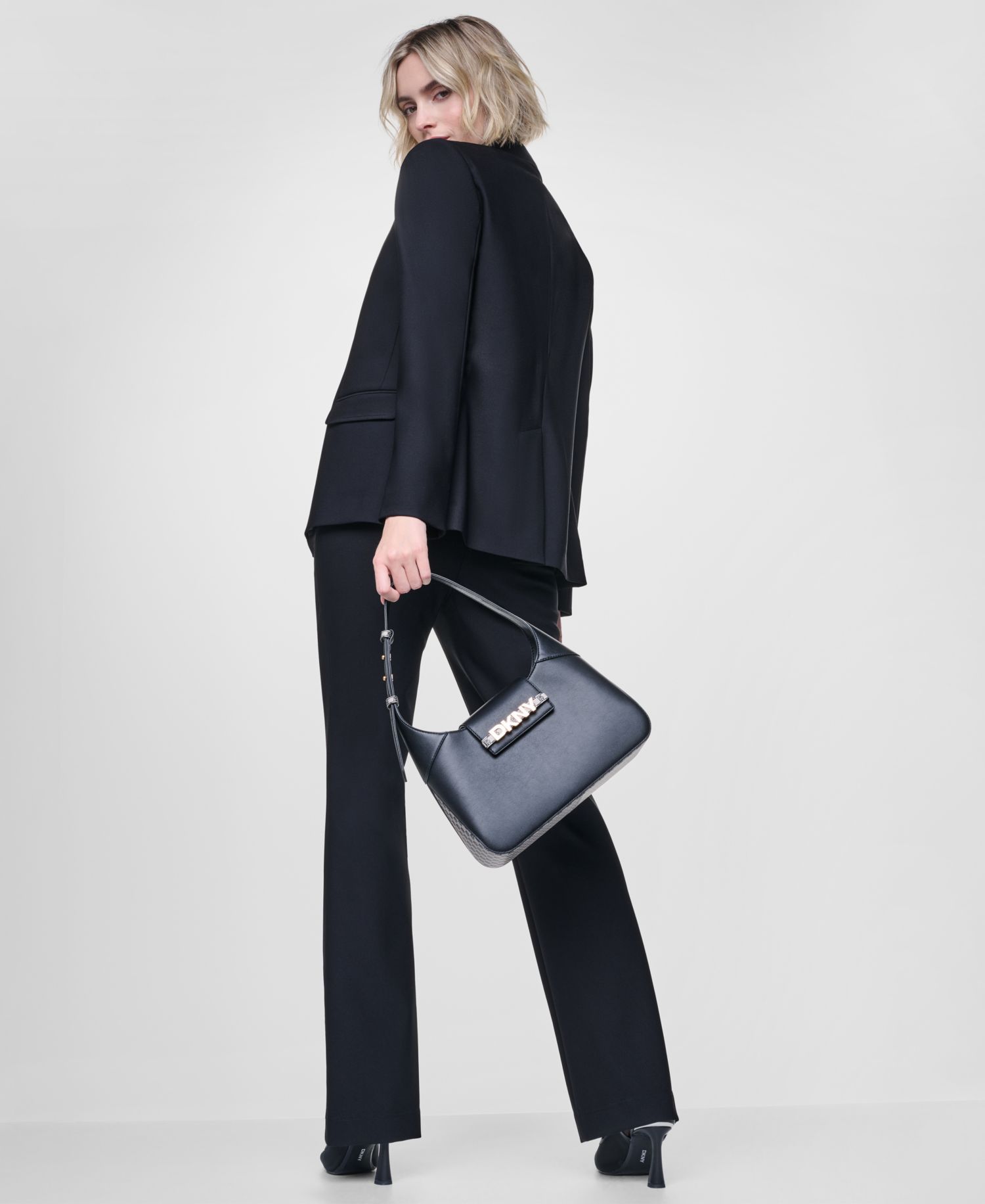 Women's Long-Sleeve Tech Sport One-Button Blazer