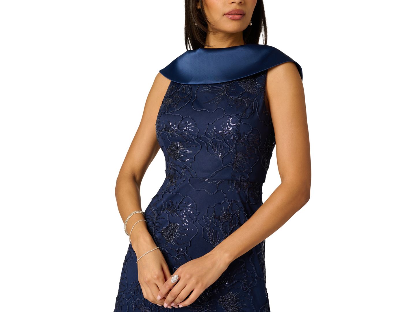 Женское платье Adrianna Papell Embroidered Boat Neck Gown, цвет: Тёмно-синий — фото 2
