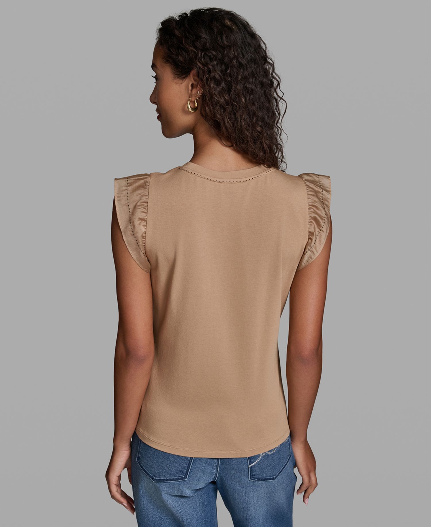 Women's Sleeveless Ruffle Knit Top