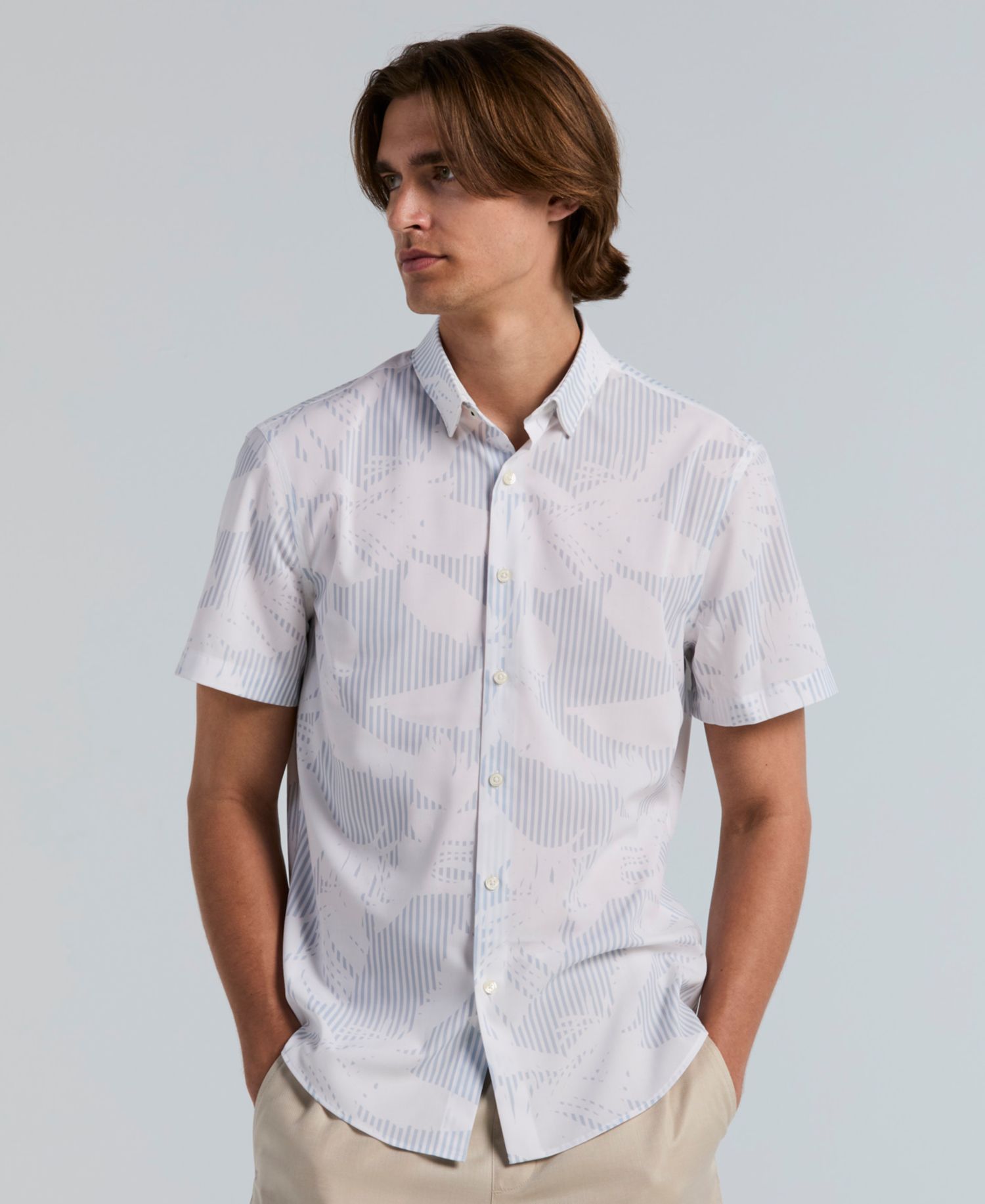 Men's Slim-Fit Feather Print Short-Sleeve Shirt