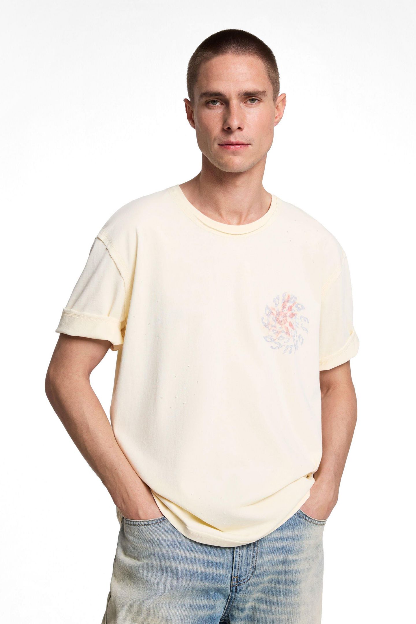 Мужская футболка Desigual Printed Cotton, цвет: Молочный белый — фото 1