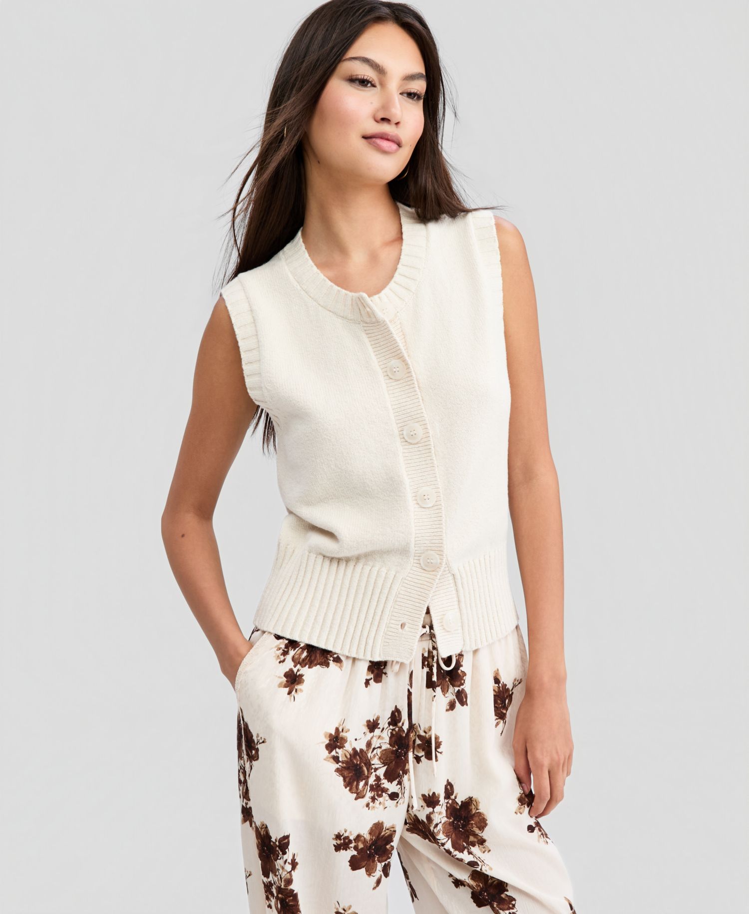 Petite Sleeveless Cardigan