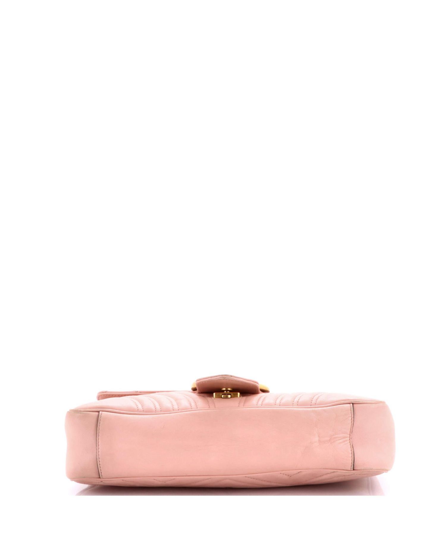Medium GG Marmont Flap Bag Matelasse Leather