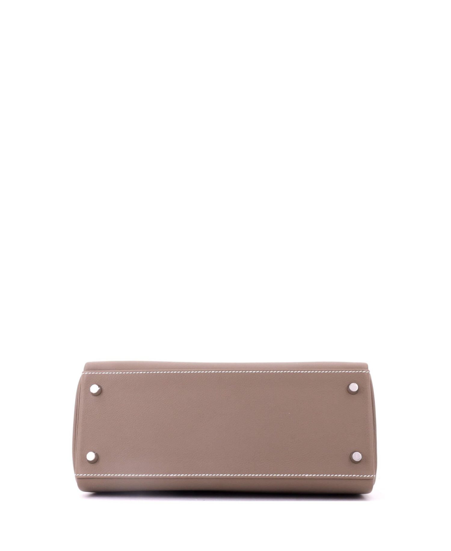 Kelly 28 Handbag Grey Evercolor with Palladium Hardware