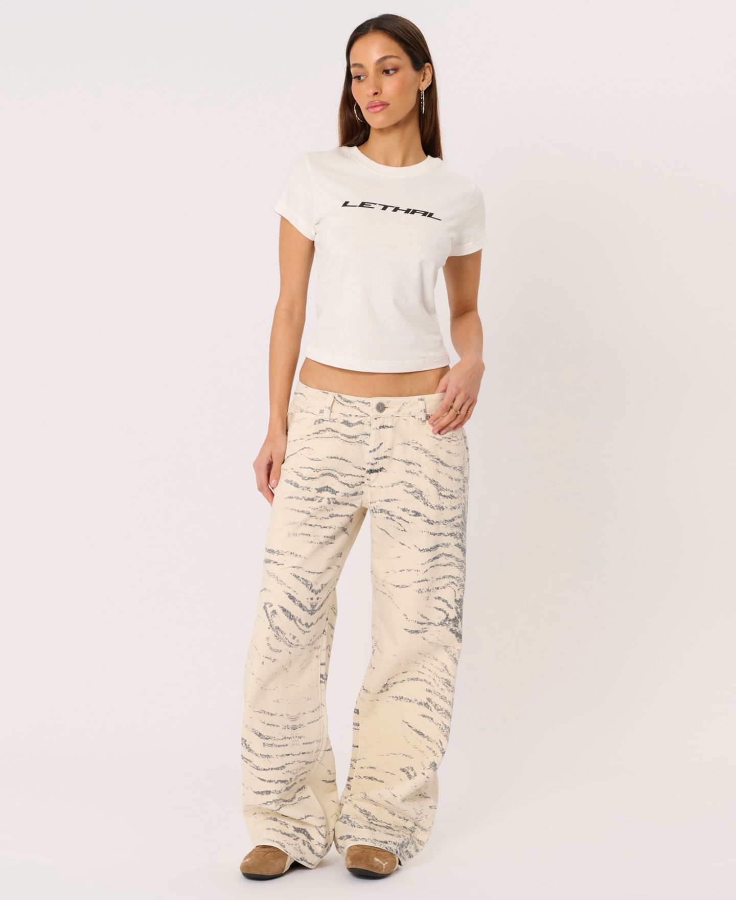Женские джинсы Abrand 99 Valentina Baggy-Fit Wide-Leg, цвет: Beigekhaki — фото 2