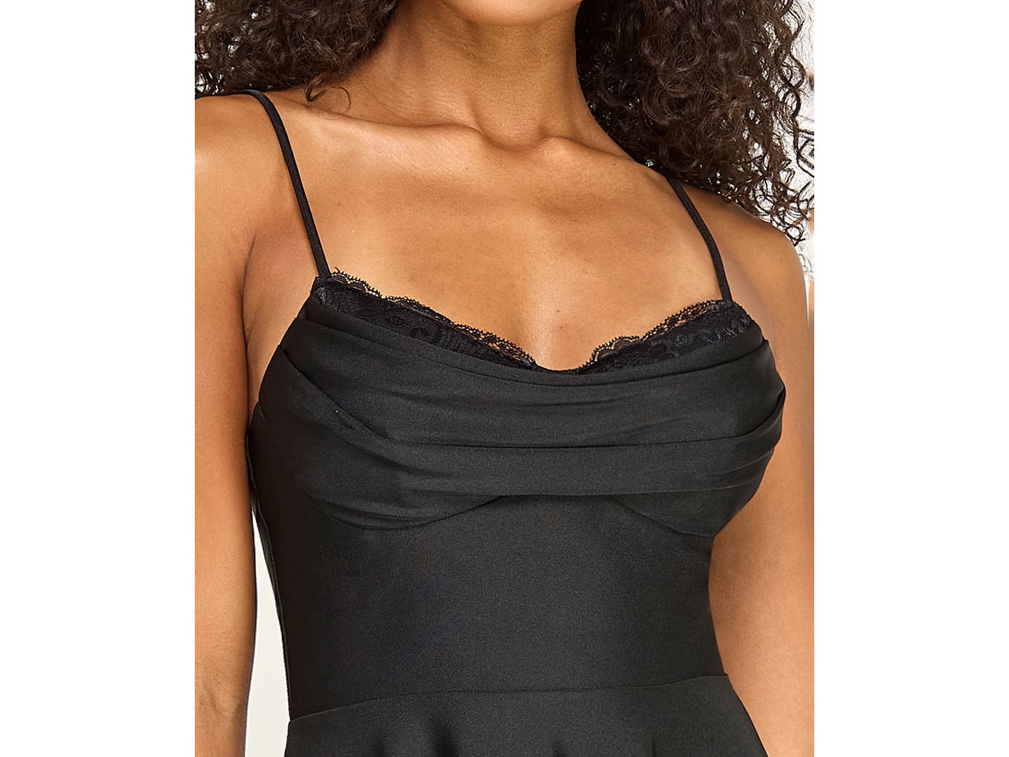 Женское платье City Studios Juniors' Satin Lace-Trim Fit & Flare, цвет: Чёрный — фото 3