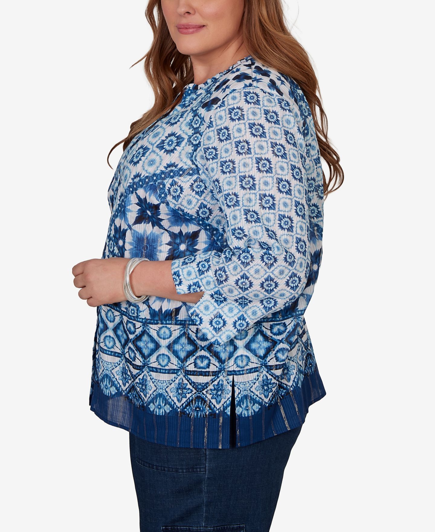 Женский топ Alfred Dunner Plus Size Ikat Tie-Dye Patchwork Henley, цвет: Синий — фото 3