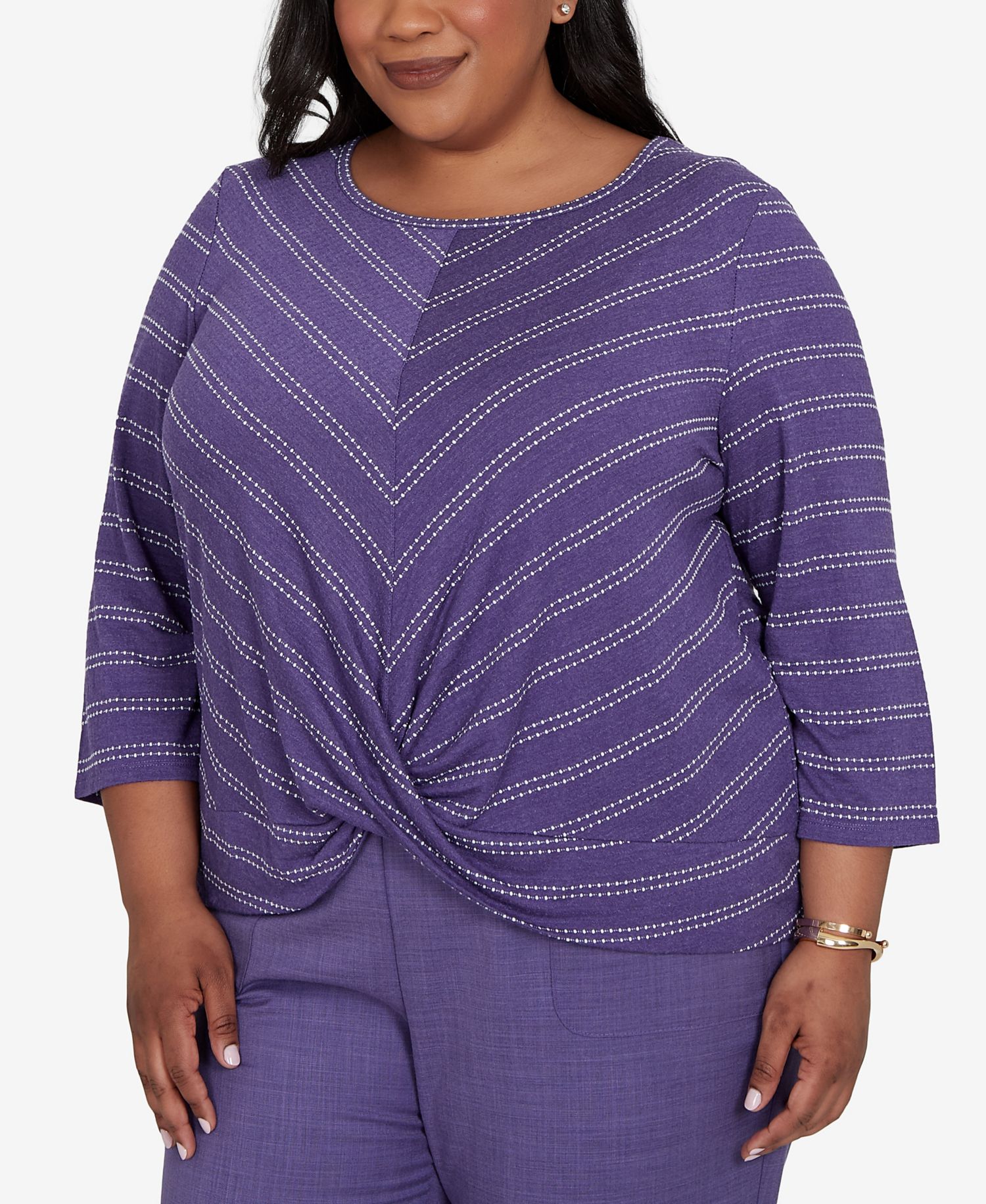 Plus Size Grand Bazaar Twisted Hem Chevron Top