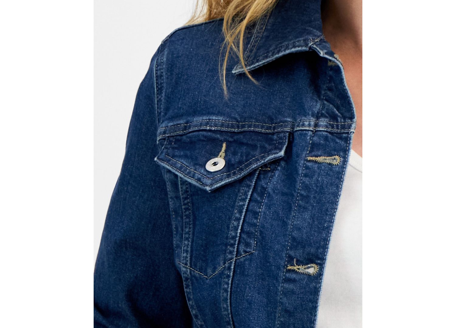 Petite Classic Denim Trucker Jacket