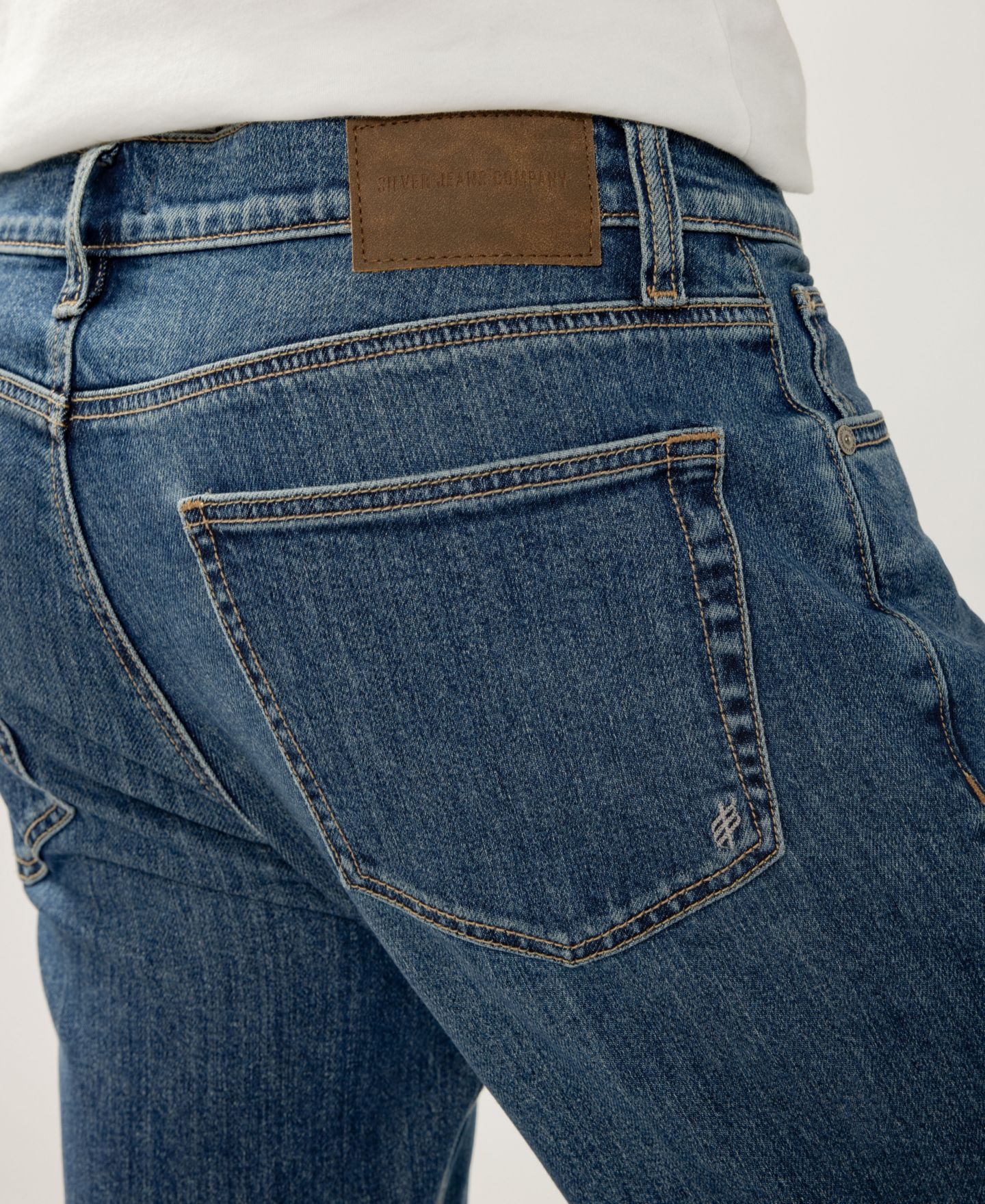 Мужские джинсы Silver Jeans Co. Modern Regular-Fit, цвет: Ember — фото 5