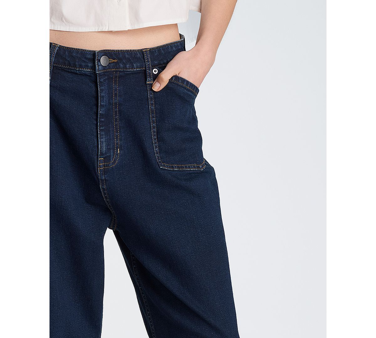 Kenneth Cole Women's High-Rise Barrel Leg Jeans view 3 — MAYCSS fashion products