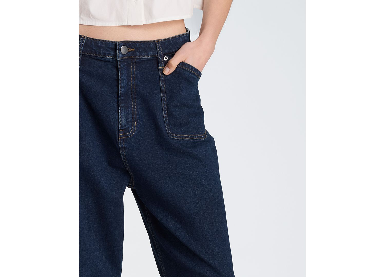 Women's High-Rise Barrel Leg Jeans