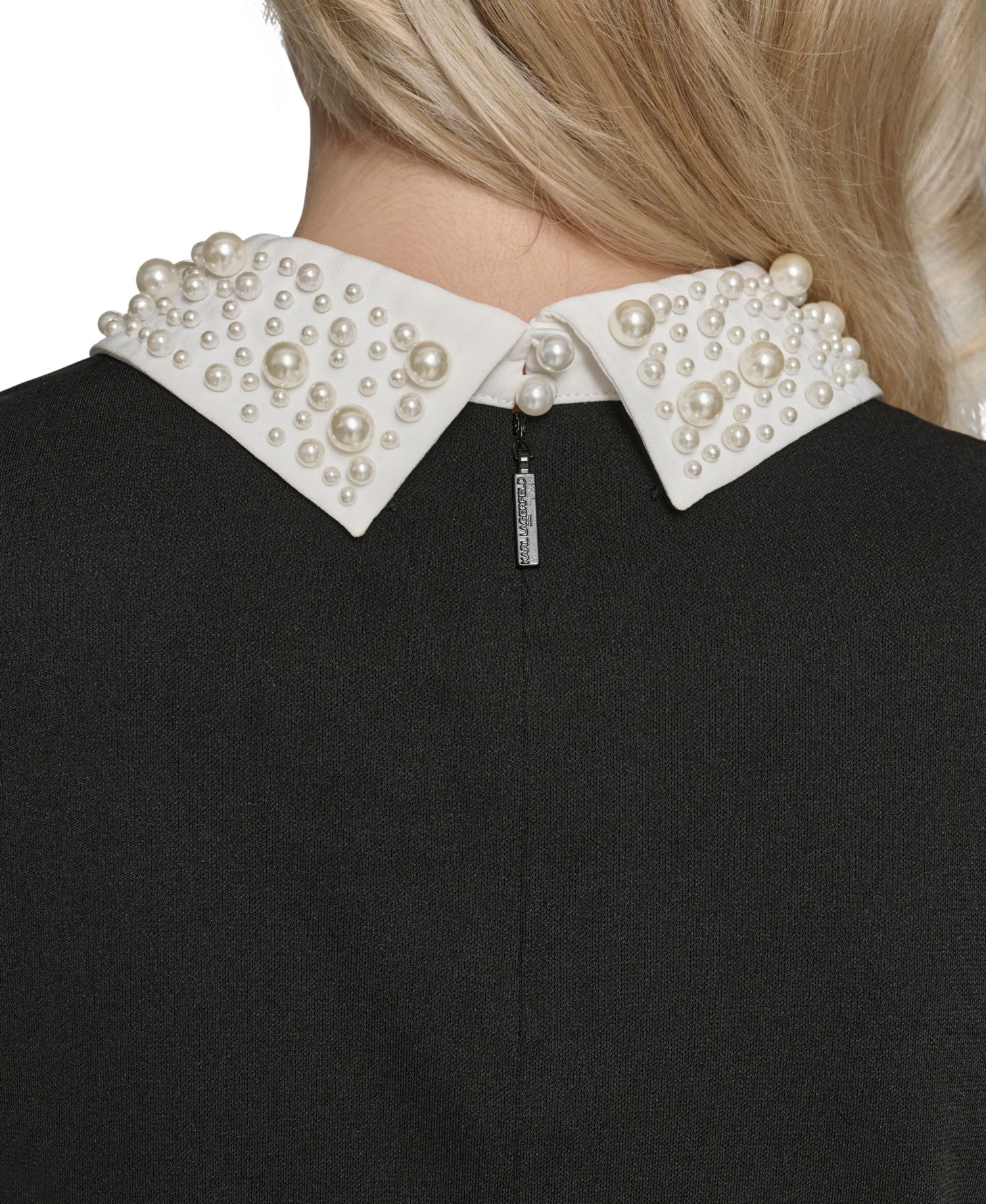 Petite Embellished Collar Sleeveless Blouse