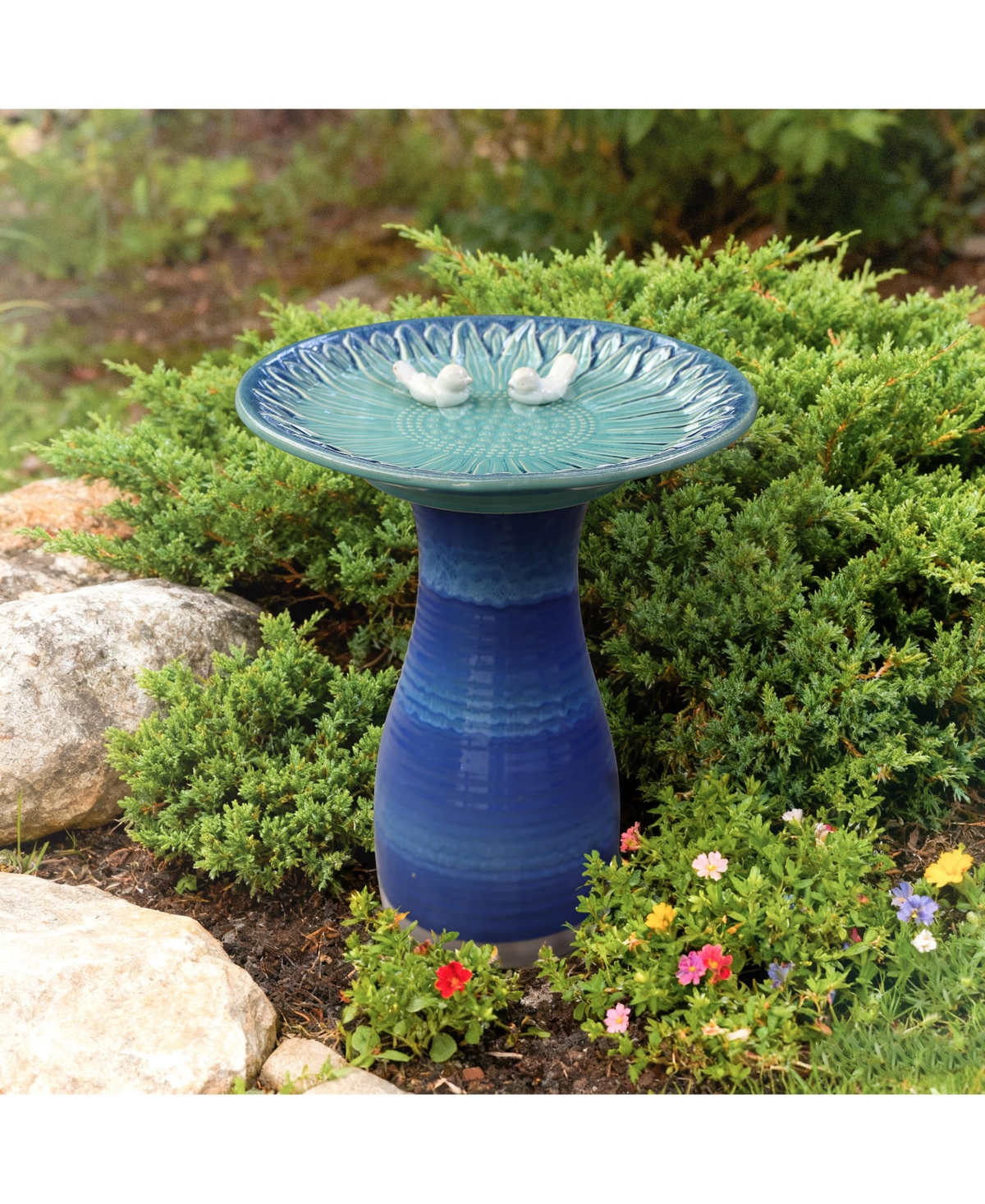 LuxenHome 20.5" Elegant Ceramic Bird Bath for Outside with Decorative Birds, Blue