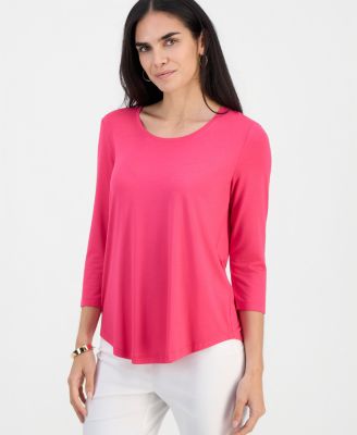Petite 3/4-Sleeve Scoop Neck Top