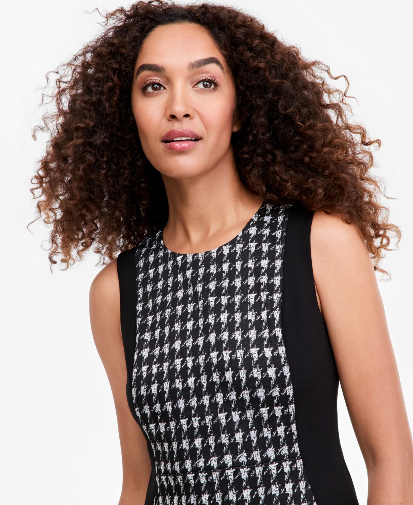 Женское платье Kasper Houndstooth Princess Seam Sheath, цвет: Чёрный разноцветный — фото 4
