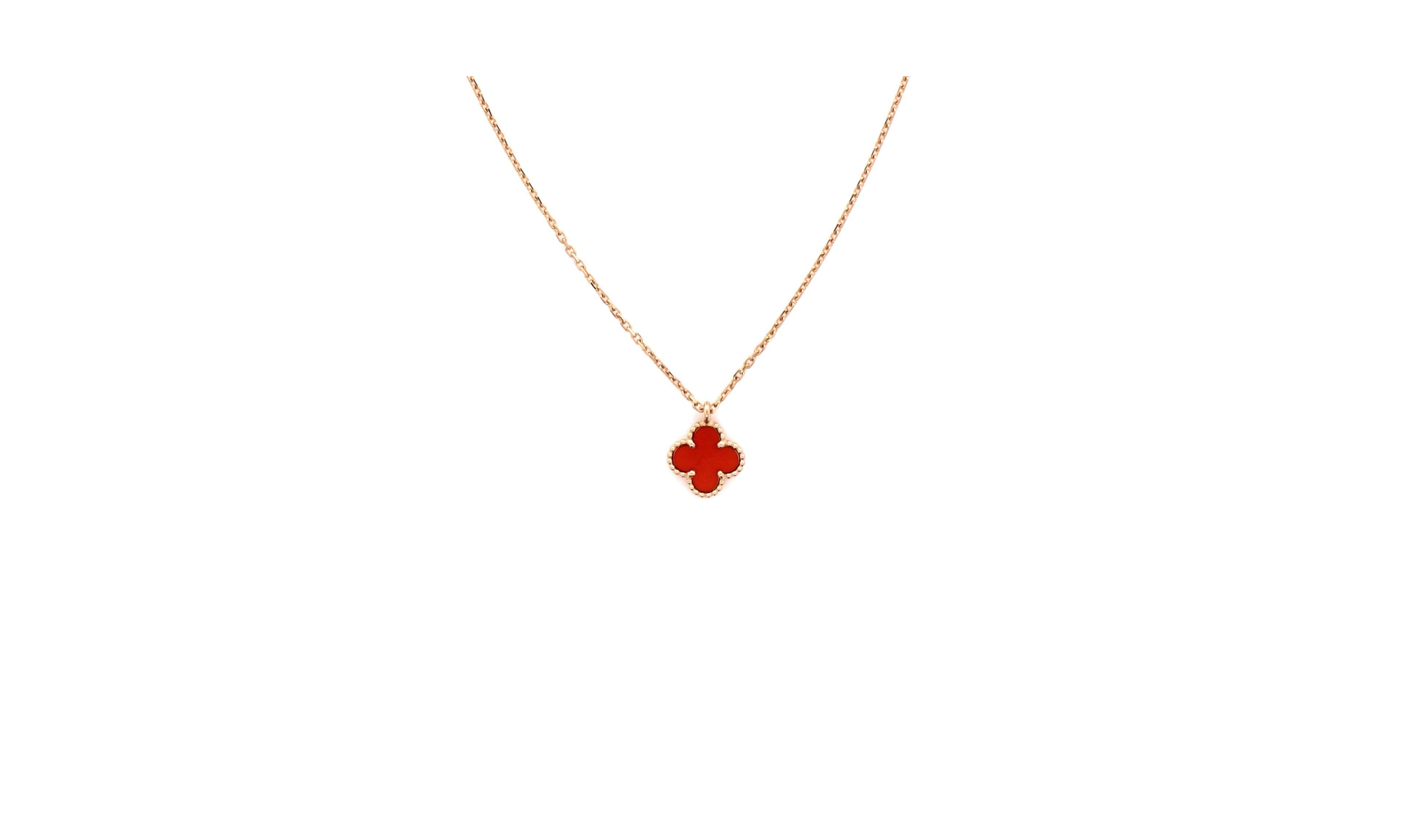 Pre-Owned Van Cleef & Arpels Sweet Alhambra Pendant Necklace