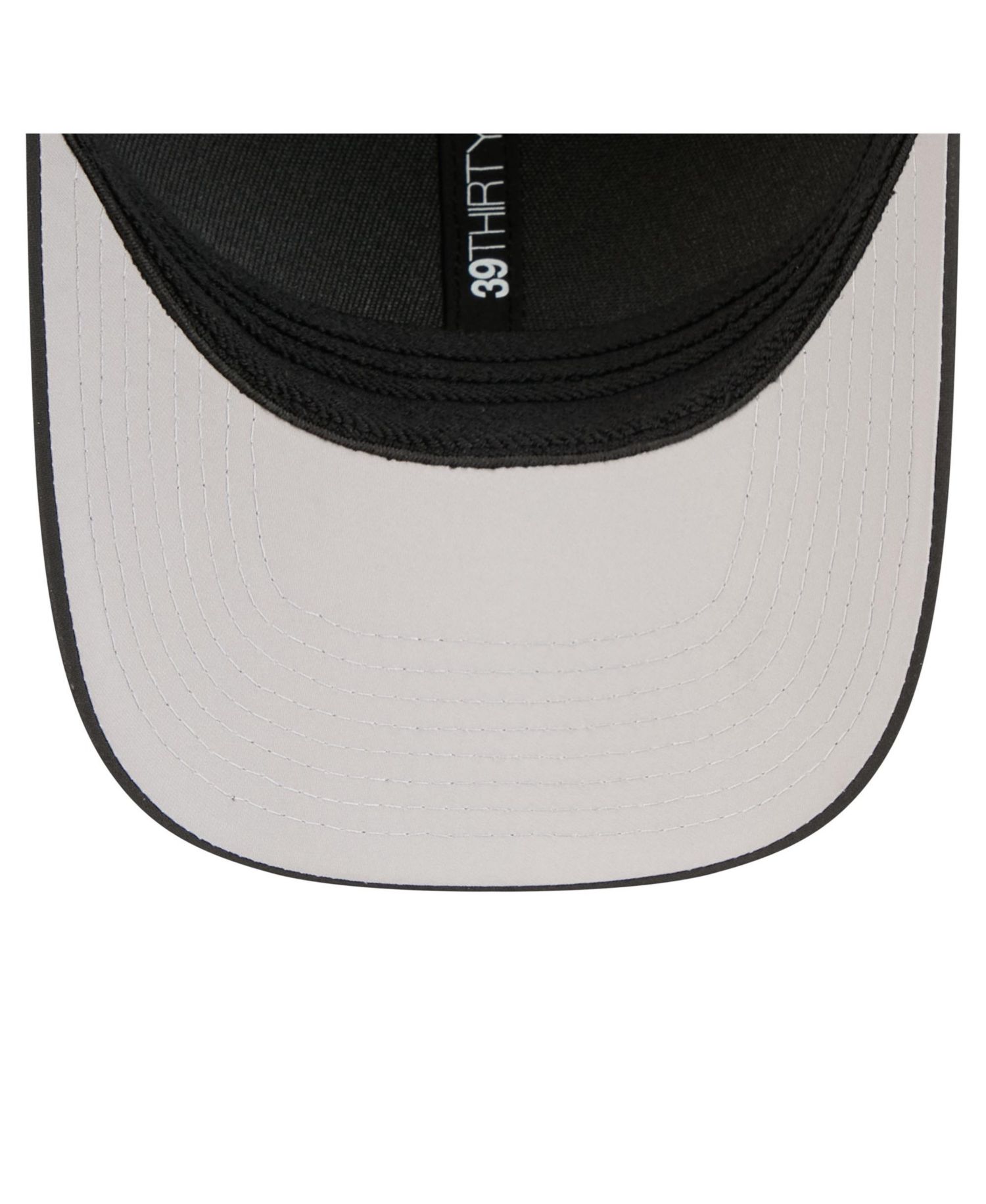 Men's Black Atlanta Braves Metallic 39THIRTY M-Crown Flex Hat