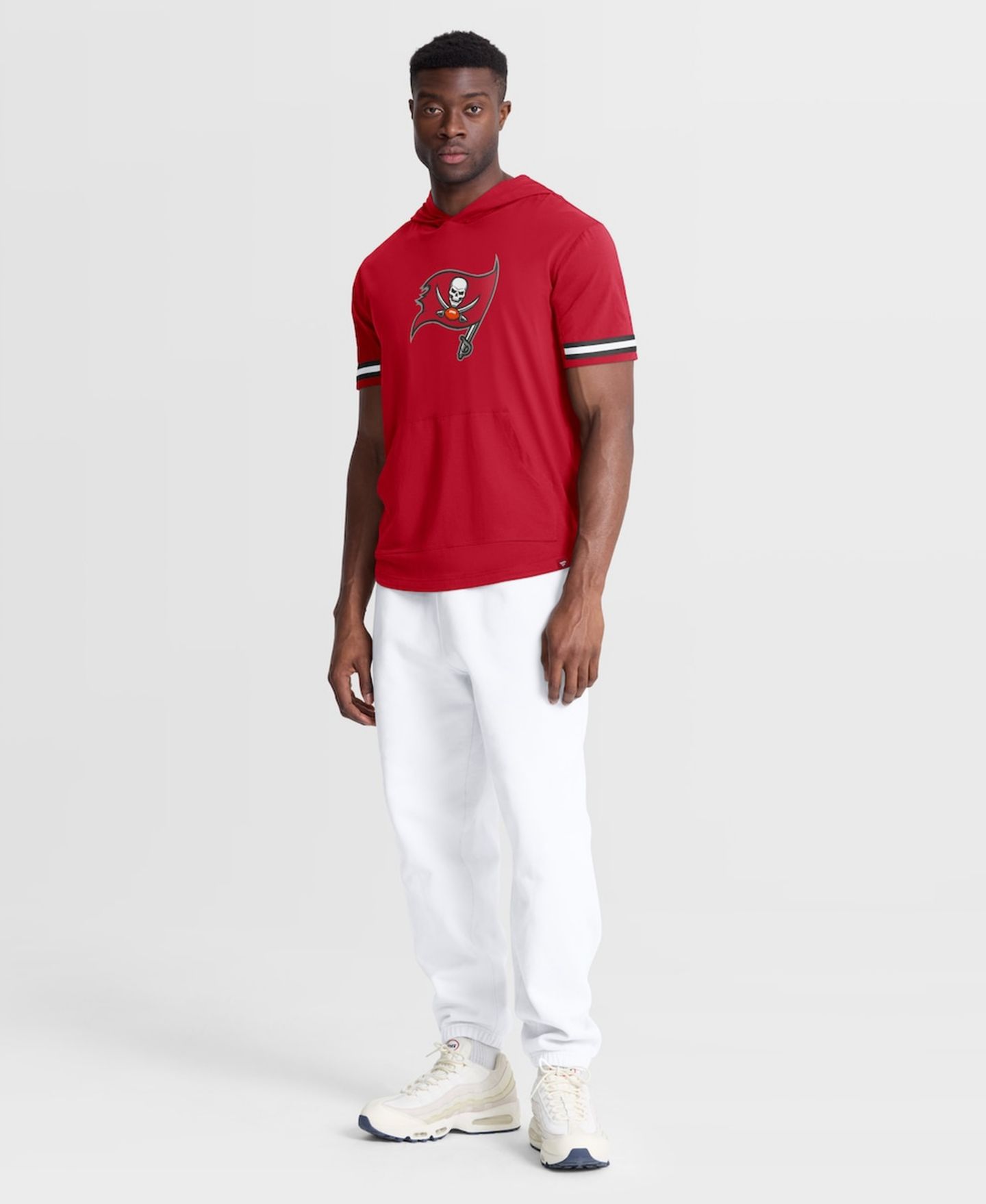 Мужская футболка Fanatics Red Tampa Bay Buccaneers Optimal Play Short Sleeve Hooded — фото 5