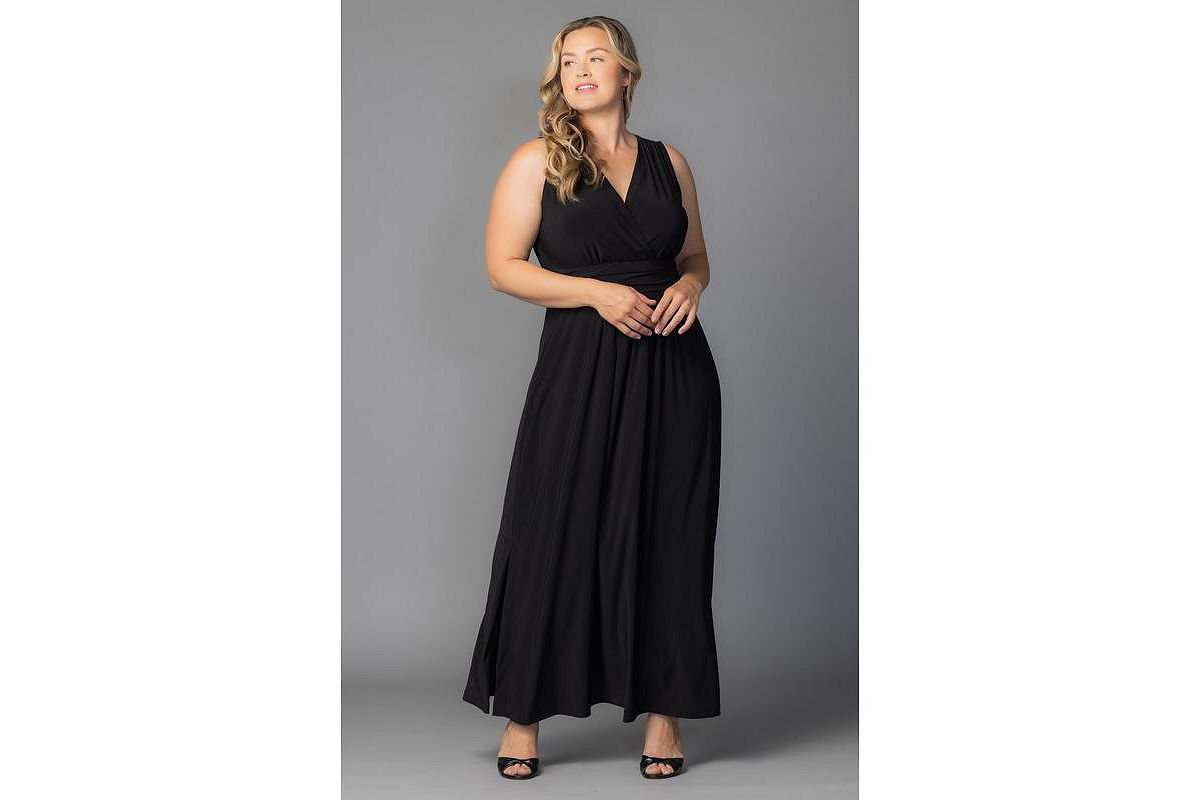 Kiyonna Women's Plus Size Daniela Sleeveless Maxi Dress view 6 — MAYCSS fashion products
