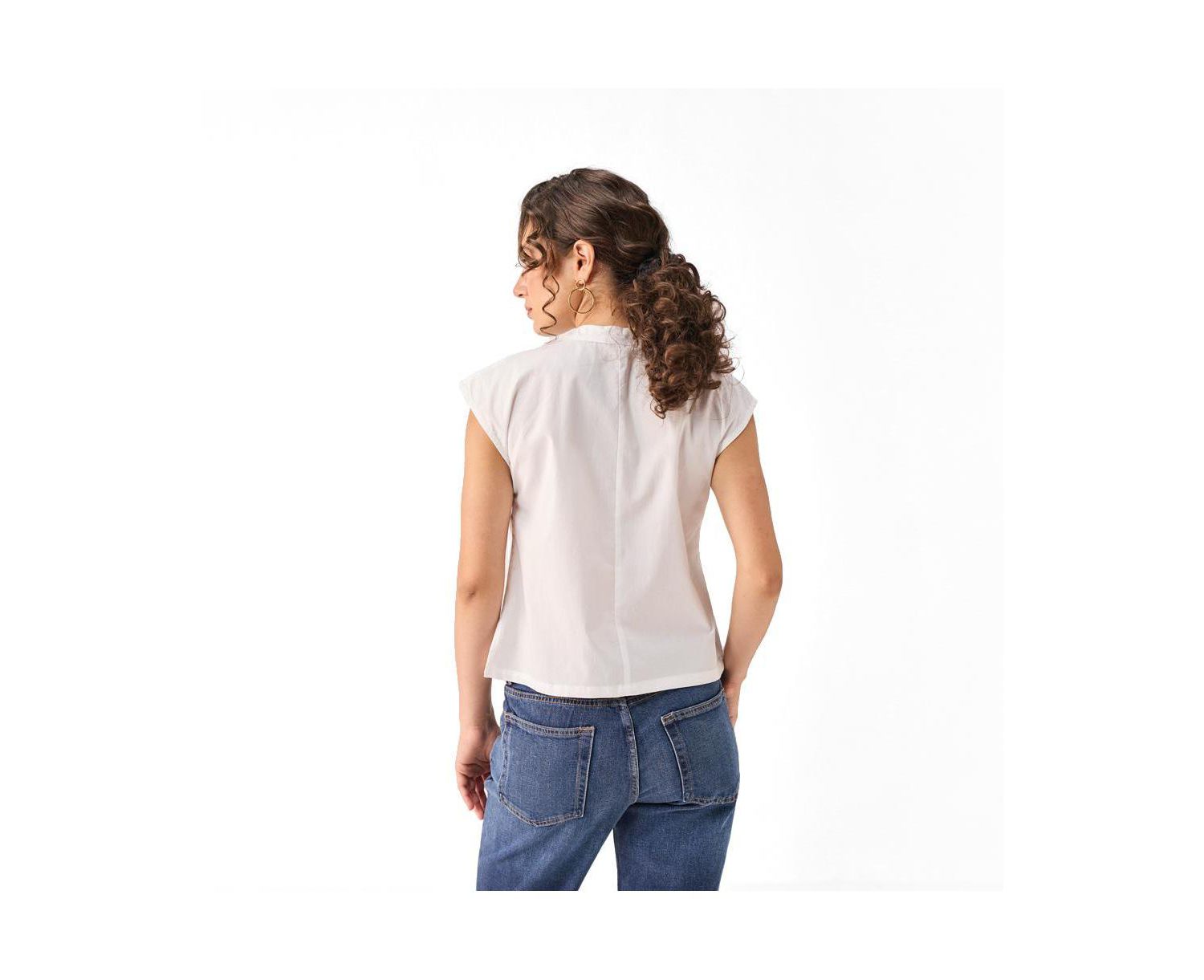 Women's Front Zip Top