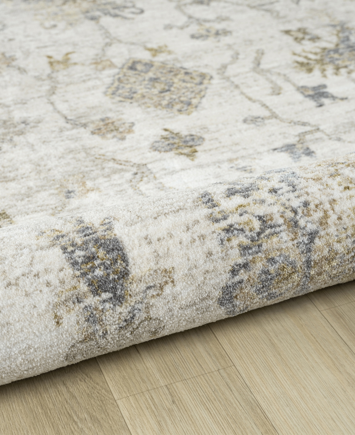 Lr Home Maria Mir-921 6'6"x6'6" Area Rug