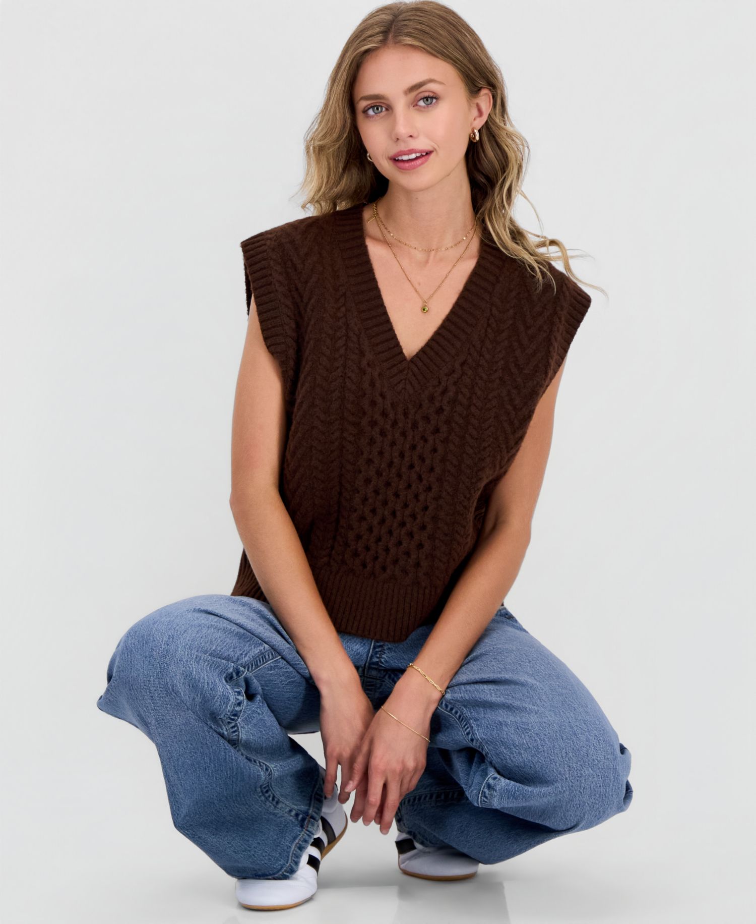 Juniors' Cable-Knit Sweater Vest