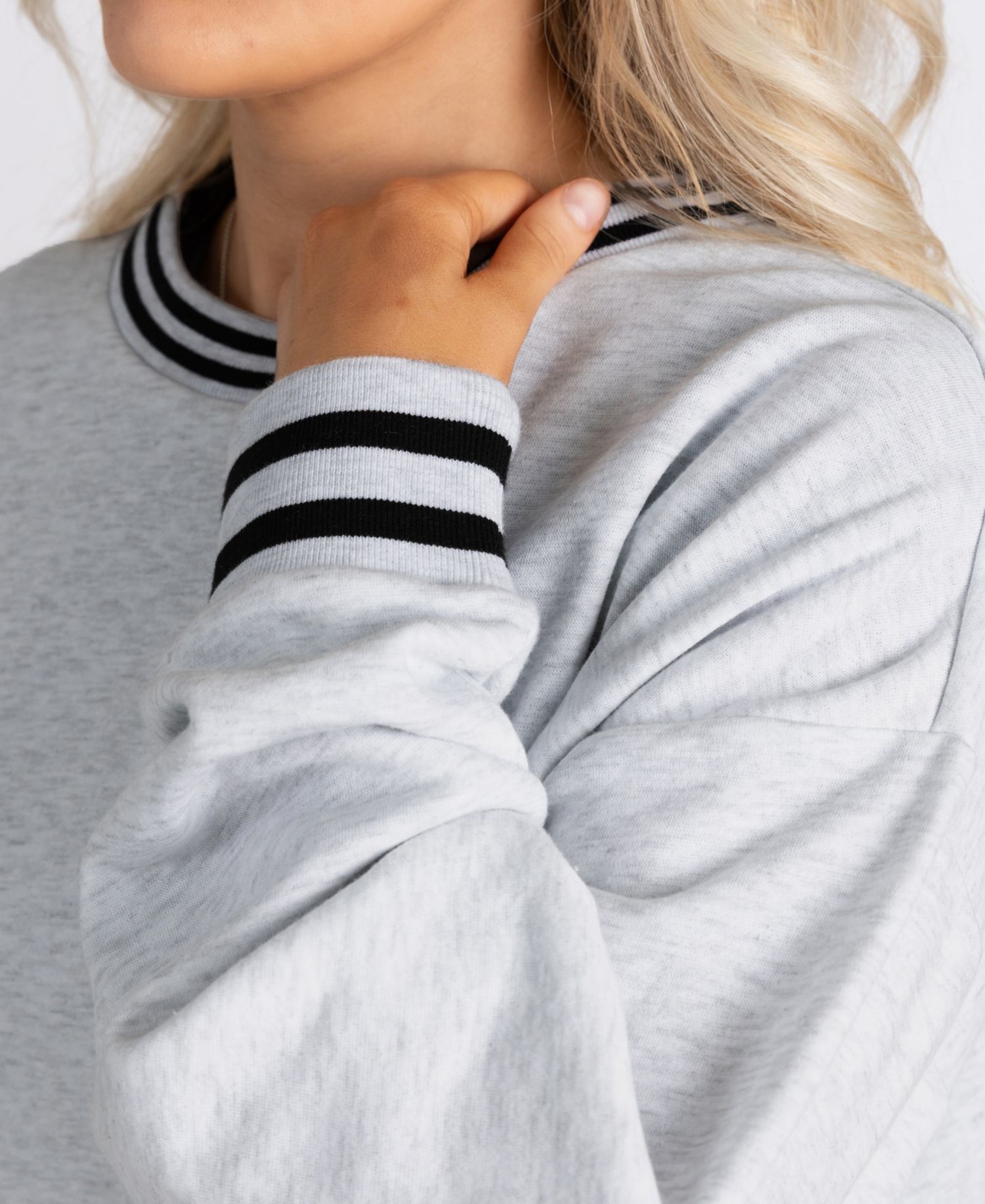 Women's Gray Alabama Crimson Tide Oversized Showdown Ringer Stripe Sweatshirt