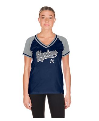 Women's Navy New York Yankees Gameday V-Neck T-Shirt