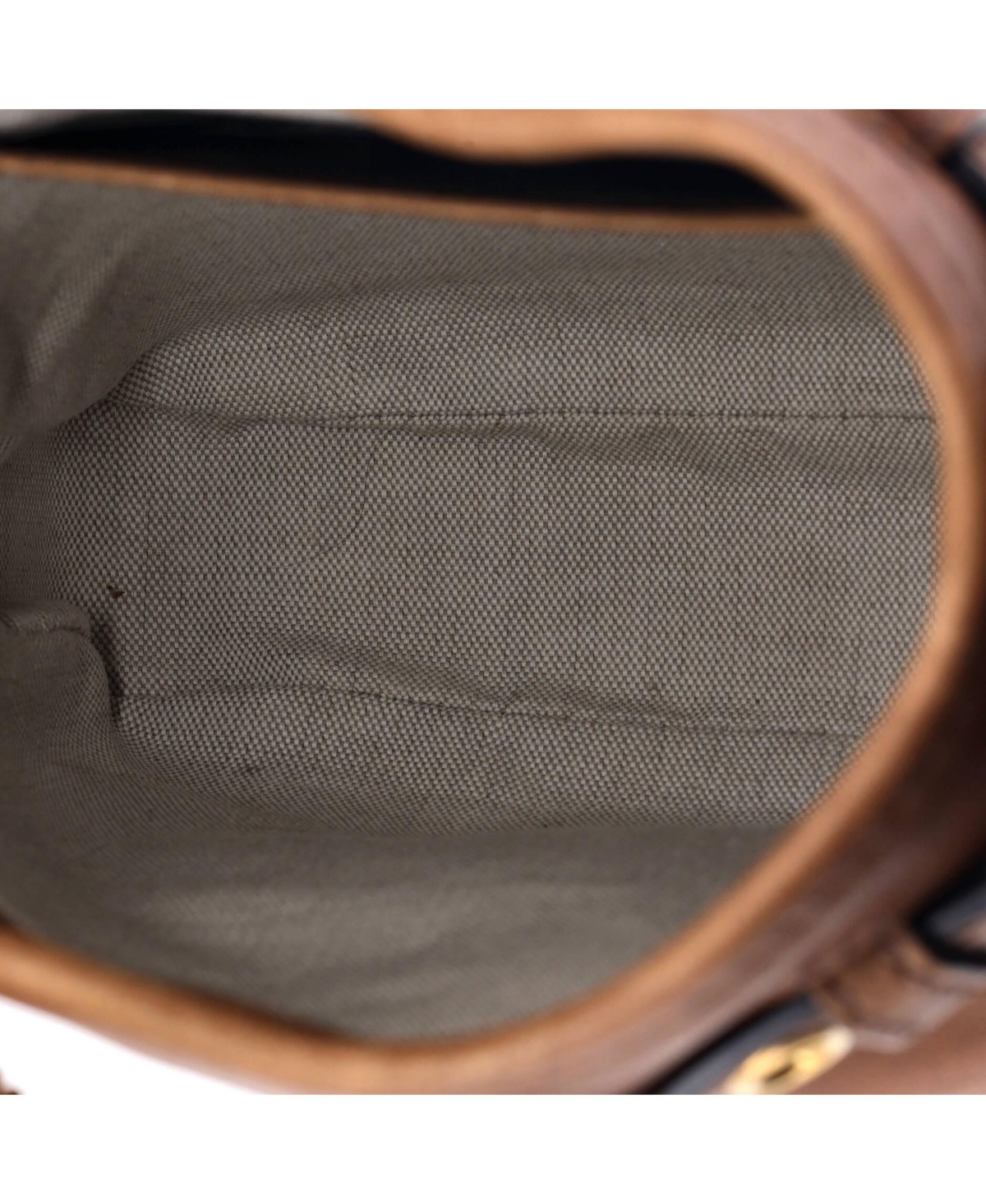 Pre-Owned Miu Miu Mini Aventure Pouch Leather