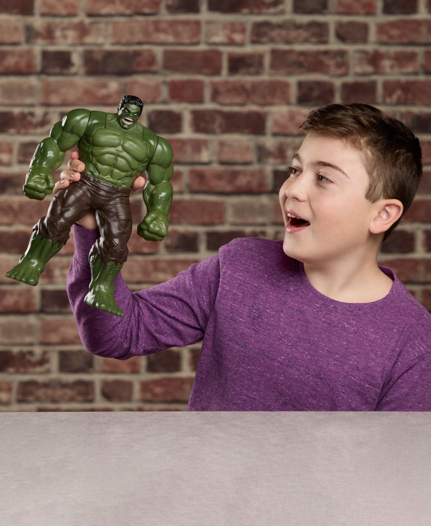 Детская фигурка Spider-Man Savage Smash Hulk 13.5" Action Figure, Ages 4+ — фото 6