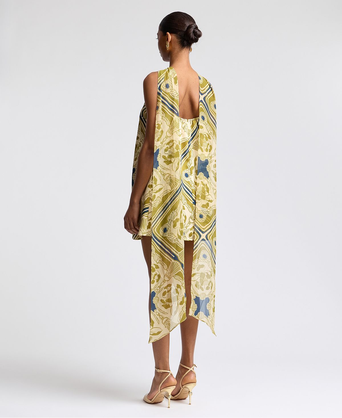 Avec Les Filles Women's Halter Scarf Print Swing Mini Dress view 6 — MAYCSS fashion products