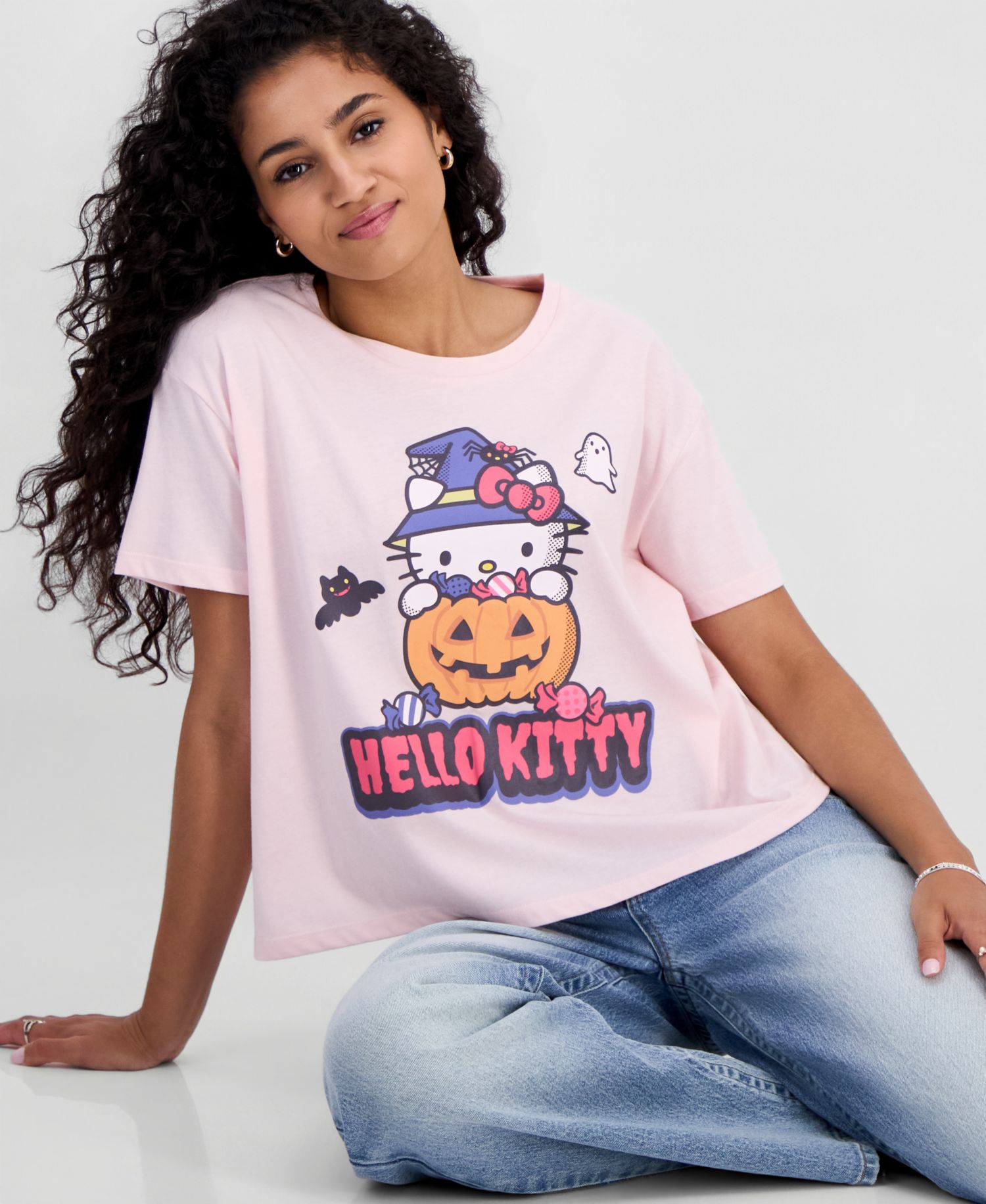 Juniors' Hello Kitty Pumpkin Graphic-Print T-Shirt