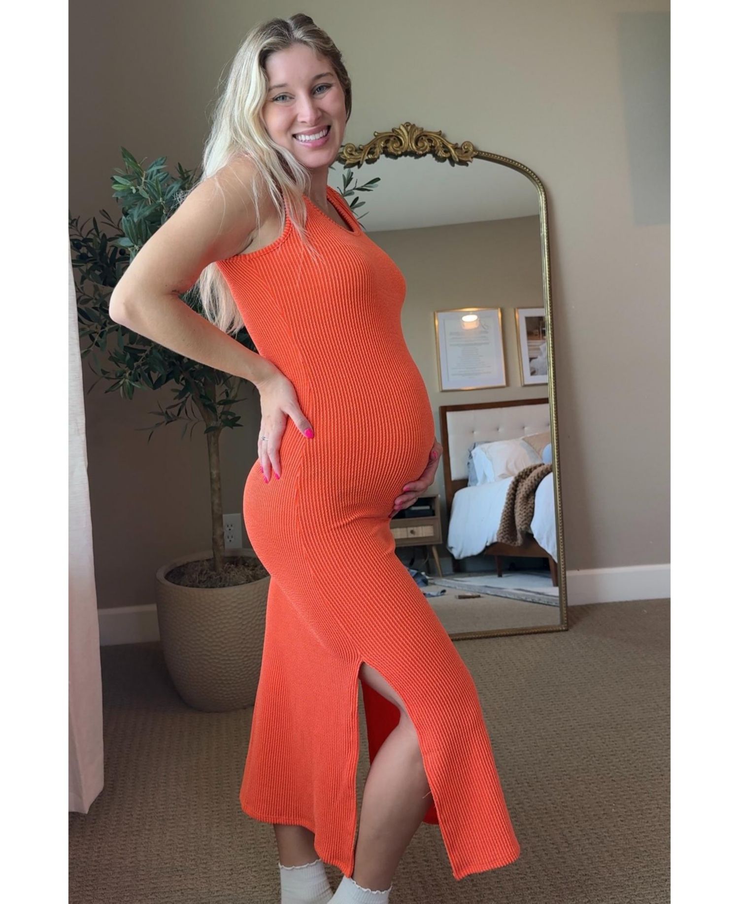 Women's Ribbed Side Slit Maxi Dress
