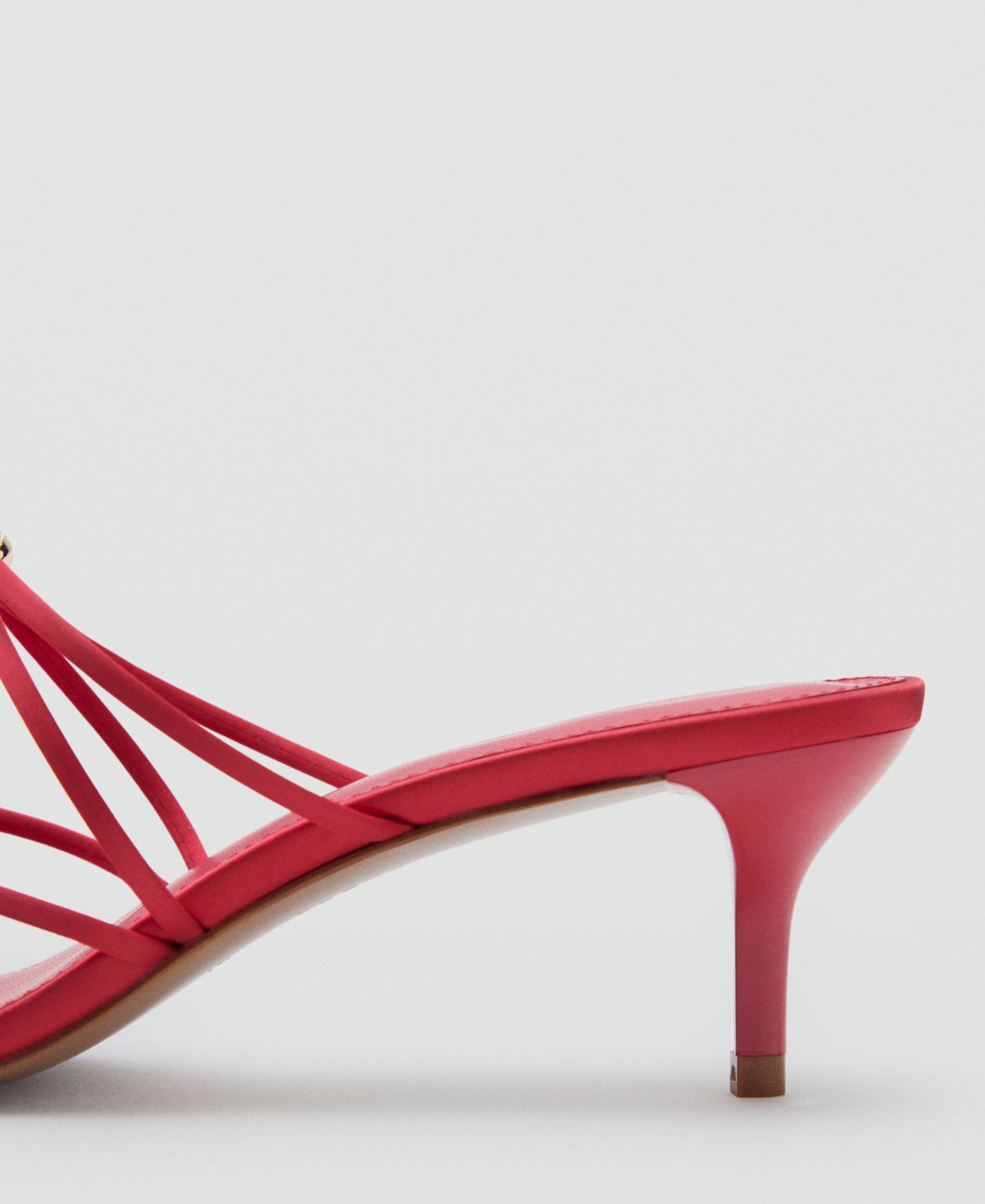Женские сандалии MANGO Satin Straps Heeled, цвет: Красный — фото 3
