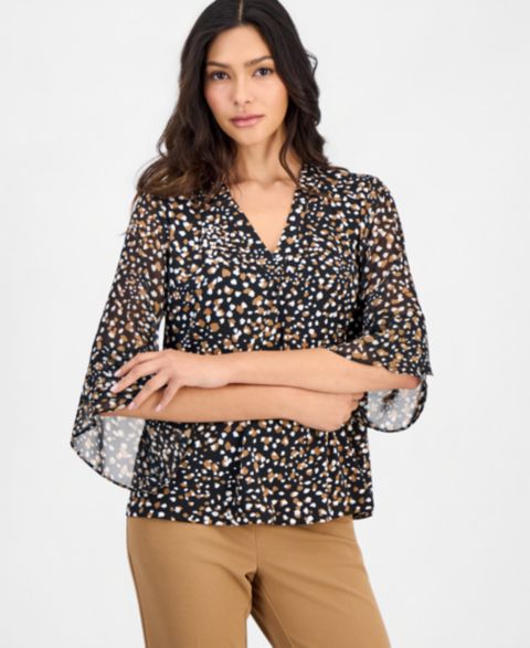 Женский топ Anne Klein Essentials Petite Printed 3/4-Bell-Sleeve Split-Neck Top, цвет: Чёрный