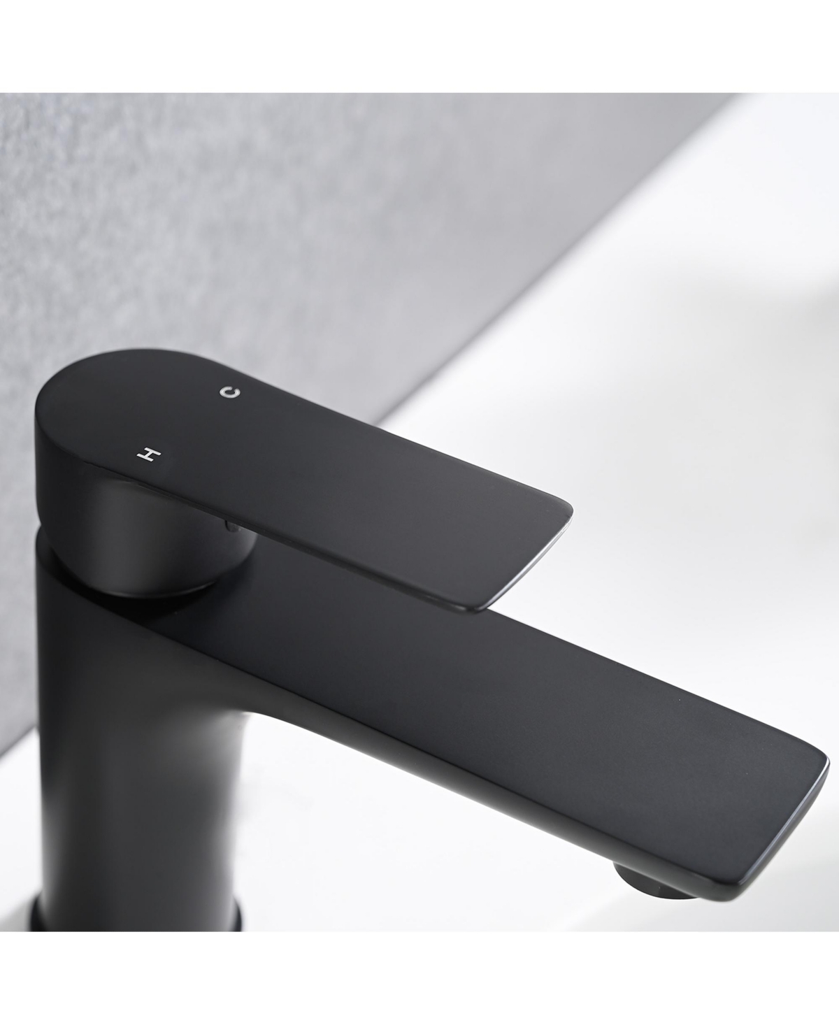 Phying Single Handle Lavatory Basin Sink Faucet