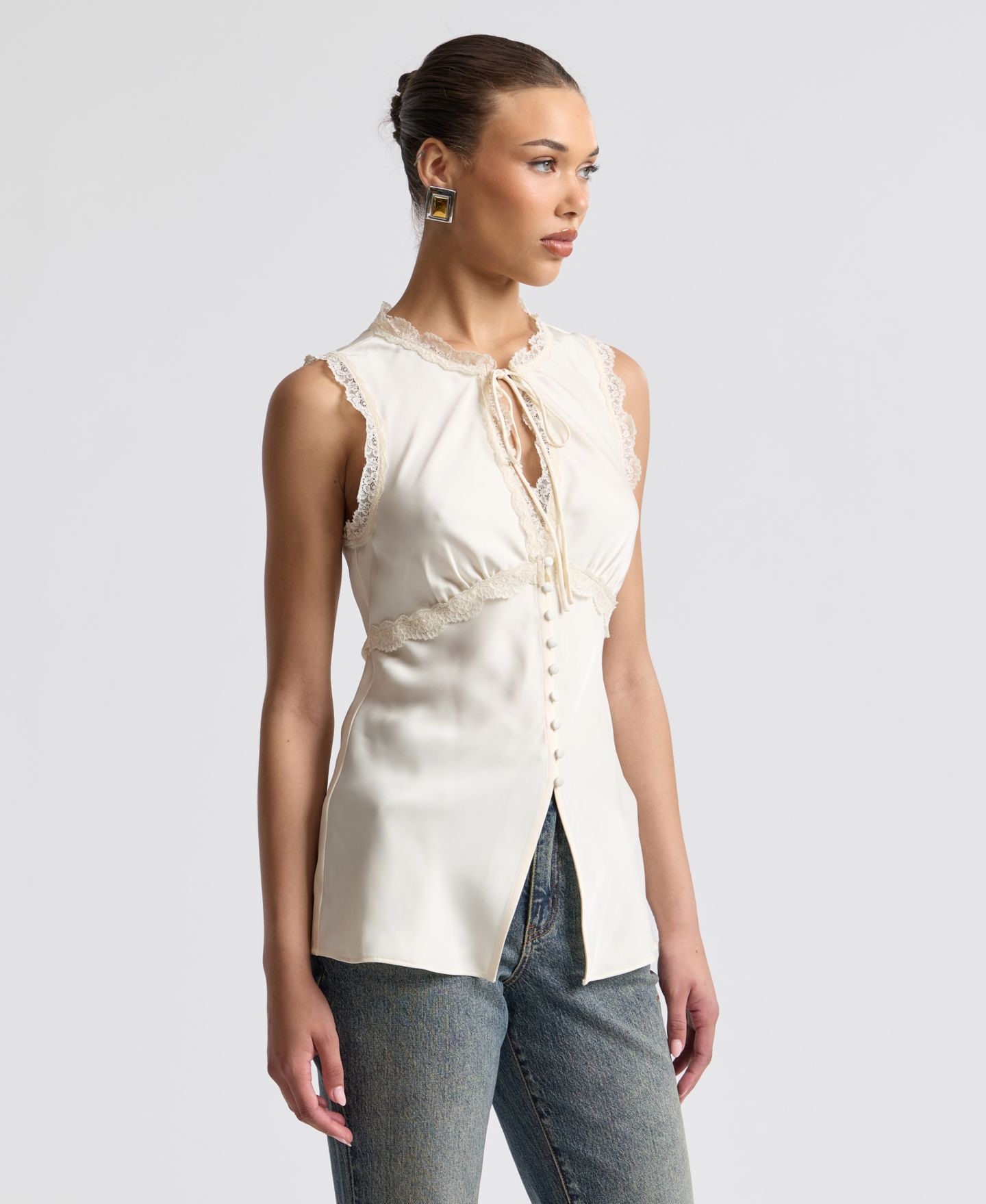 Женский топ Avec Les Filles Keyhole Cutaway Empire Top, цвет: Слоновая кость — фото 3