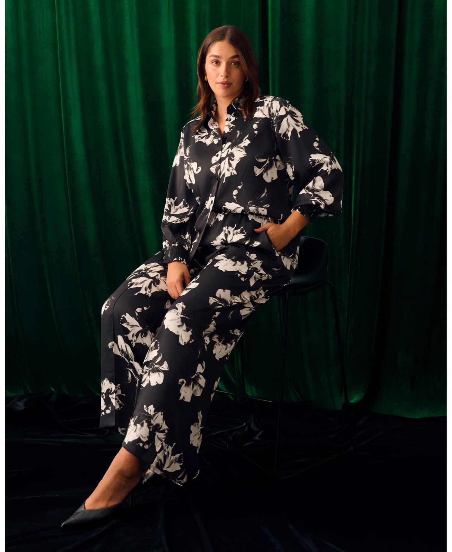 Women's Gilda Floral Satin Button-Front Collared Shirt