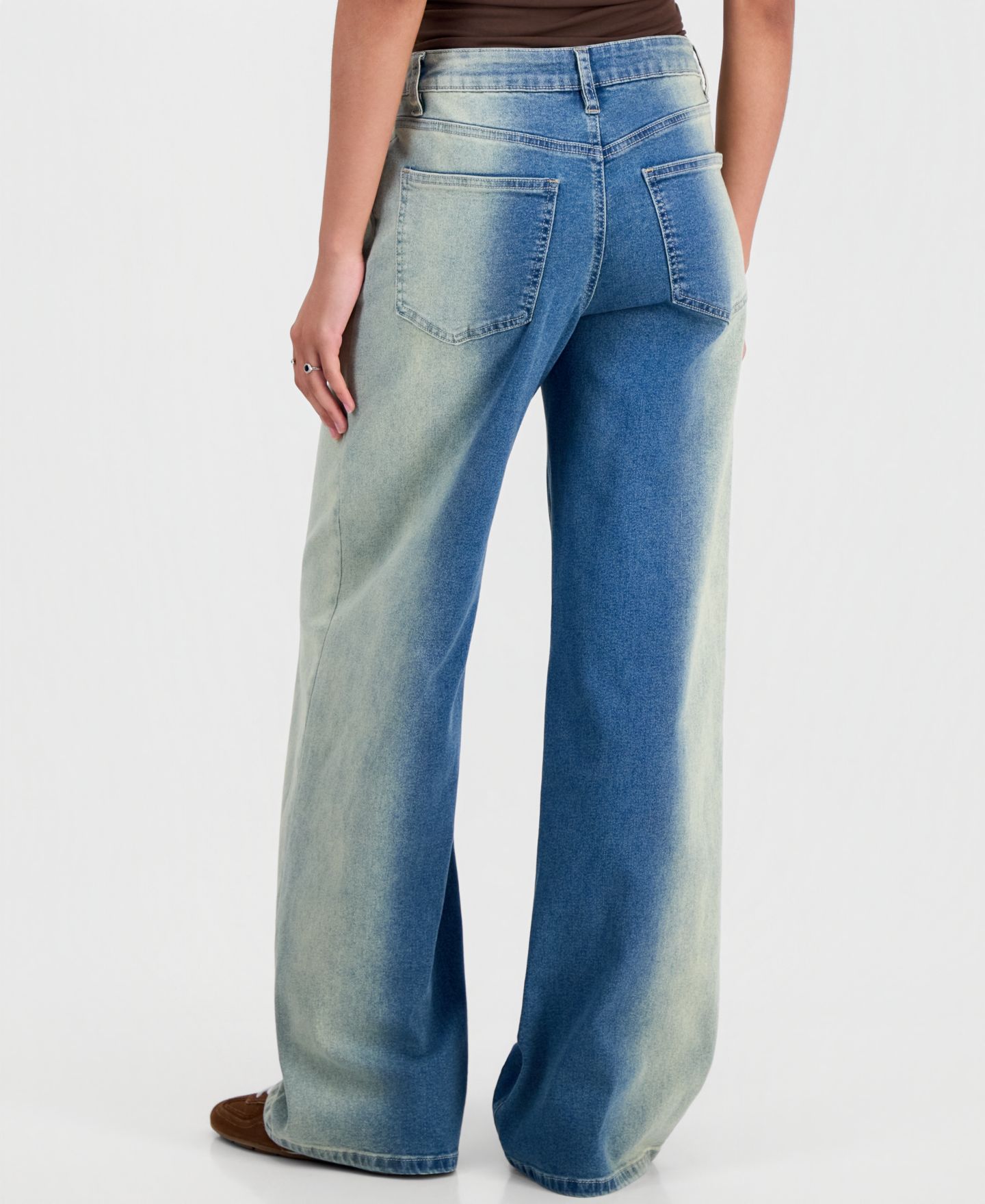 Женские джинсы Madden Girl Juniors' Ultra 90s Wide-Leg Ombré Jeans, цвет: Варёный — фото 2
