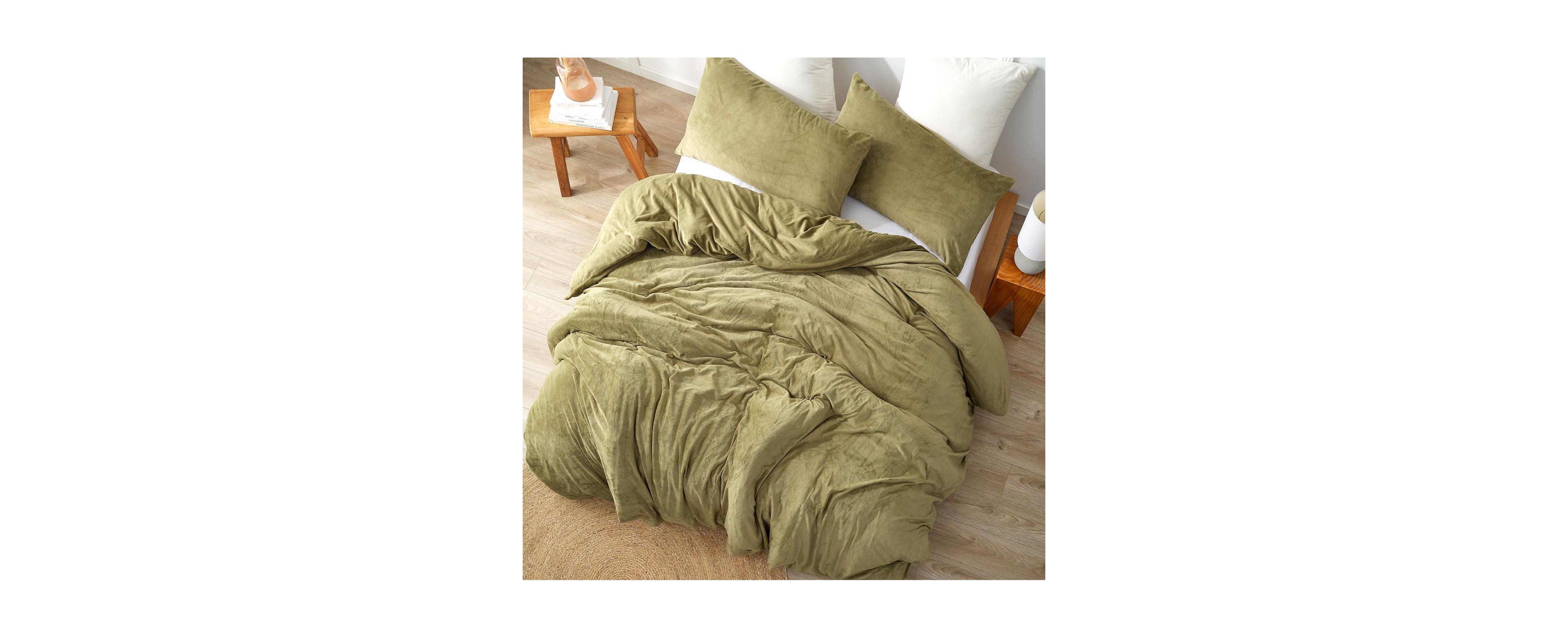 Coma Inducer Near Suffocation Oversized Comforter Set