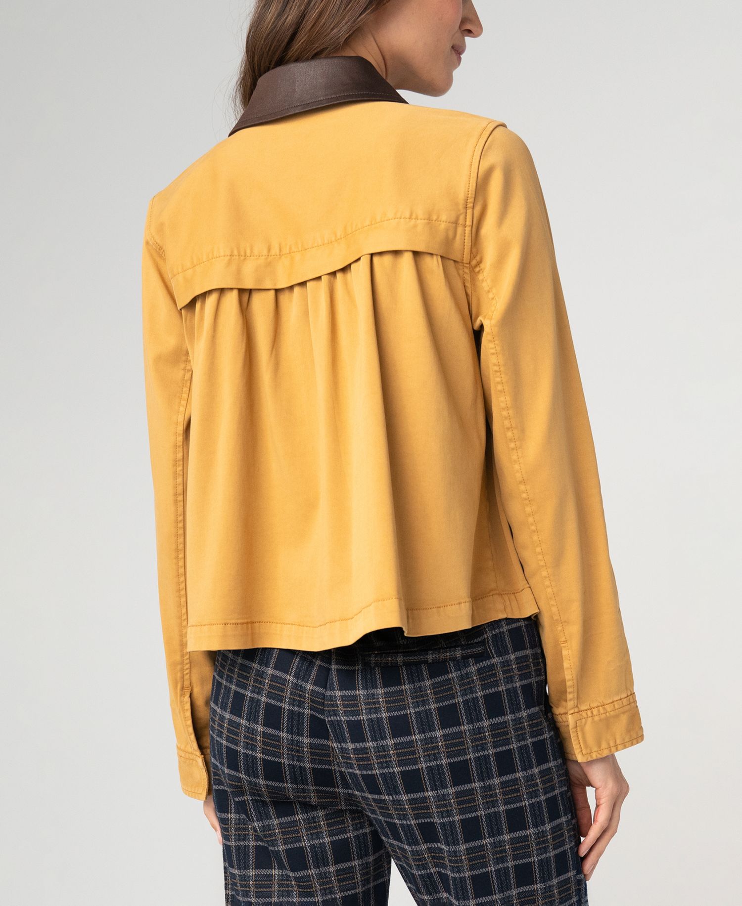 Women's Collared Swing Jacket