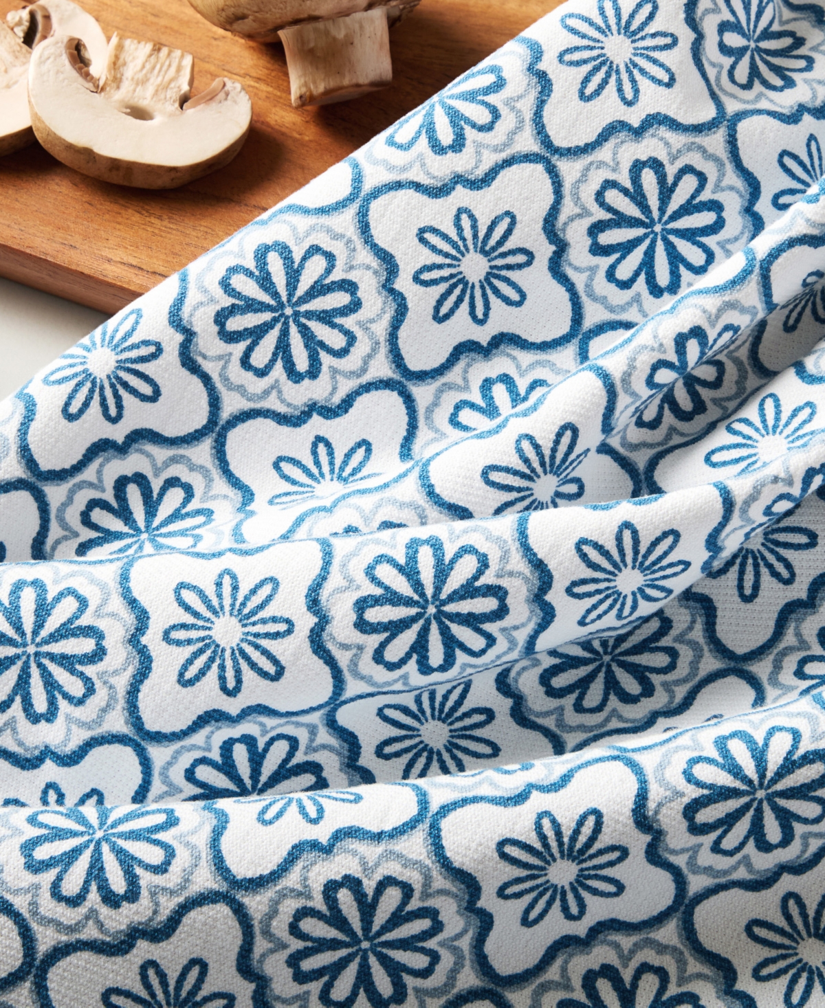 Draper James Allover Geo Floral 3-Pack Kitchen Towels