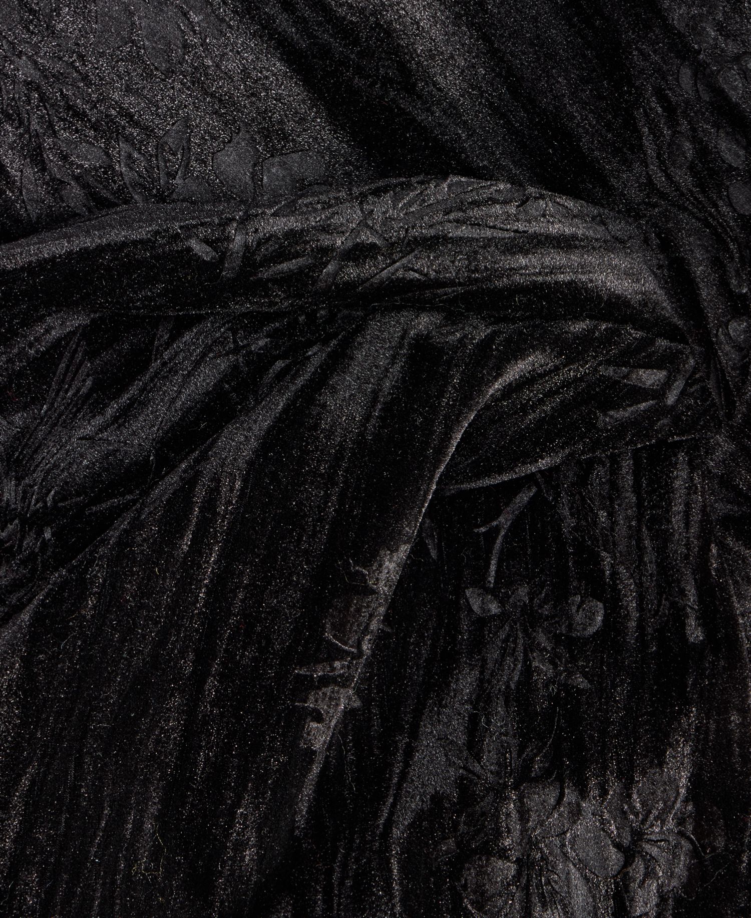 Velvet Jacquard Pull Through Scarf