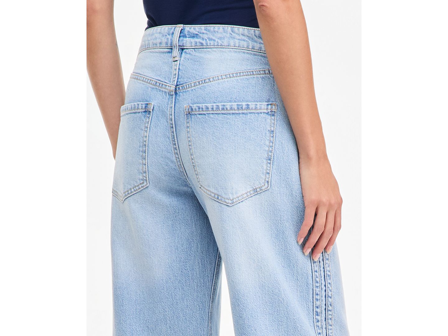 Женские джинсы On 34th Mid-Rise Side-Stripe Curve Leg, цвет: Варёный — фото 3