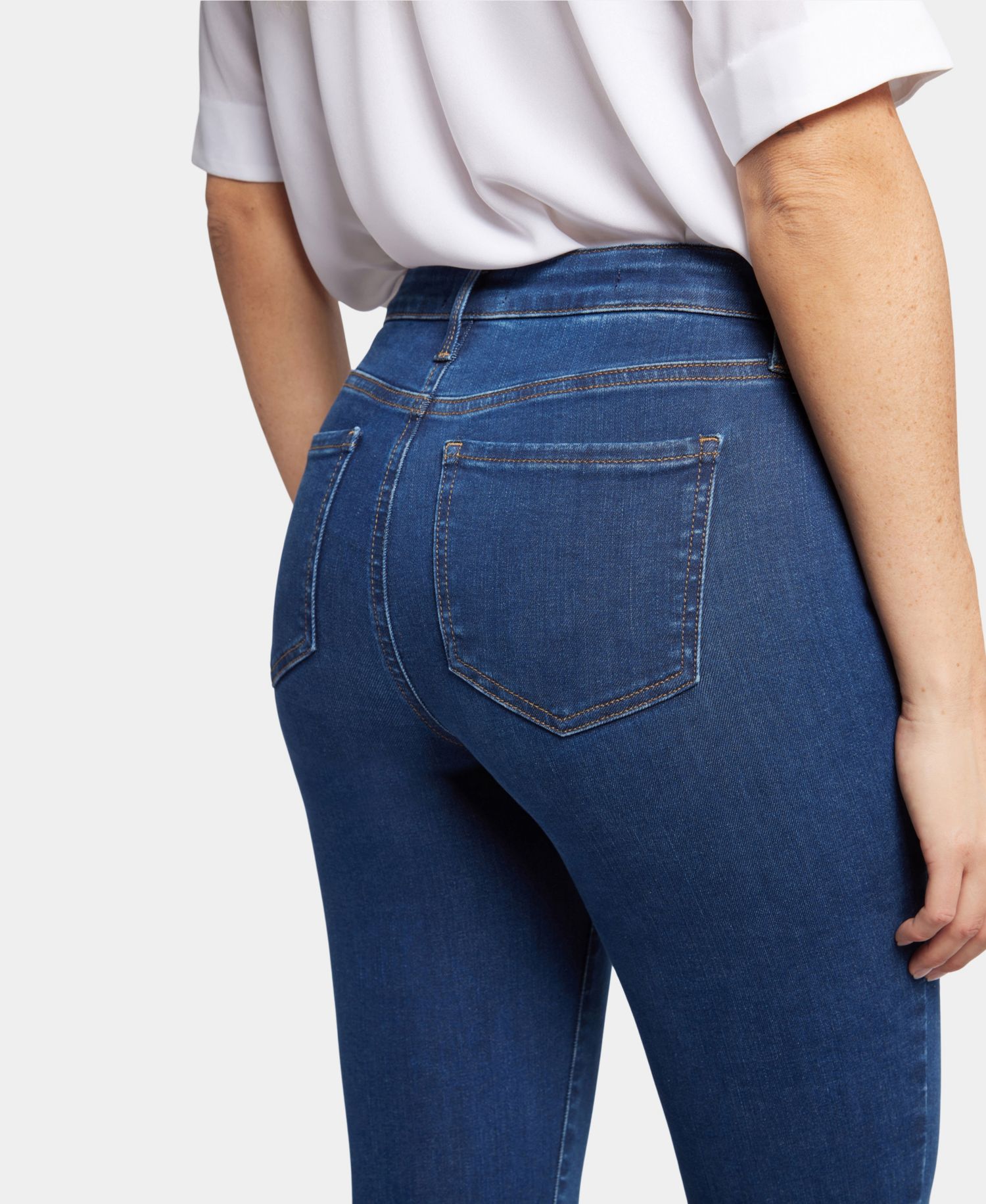 Petite Barbara Bootcut Jeans