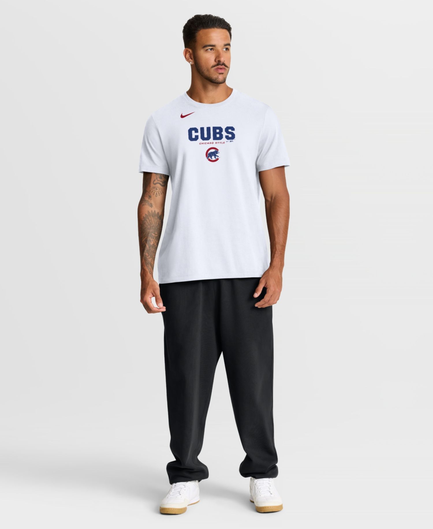 Men's White Chicago Cubs Bold Team Name T-Shirt