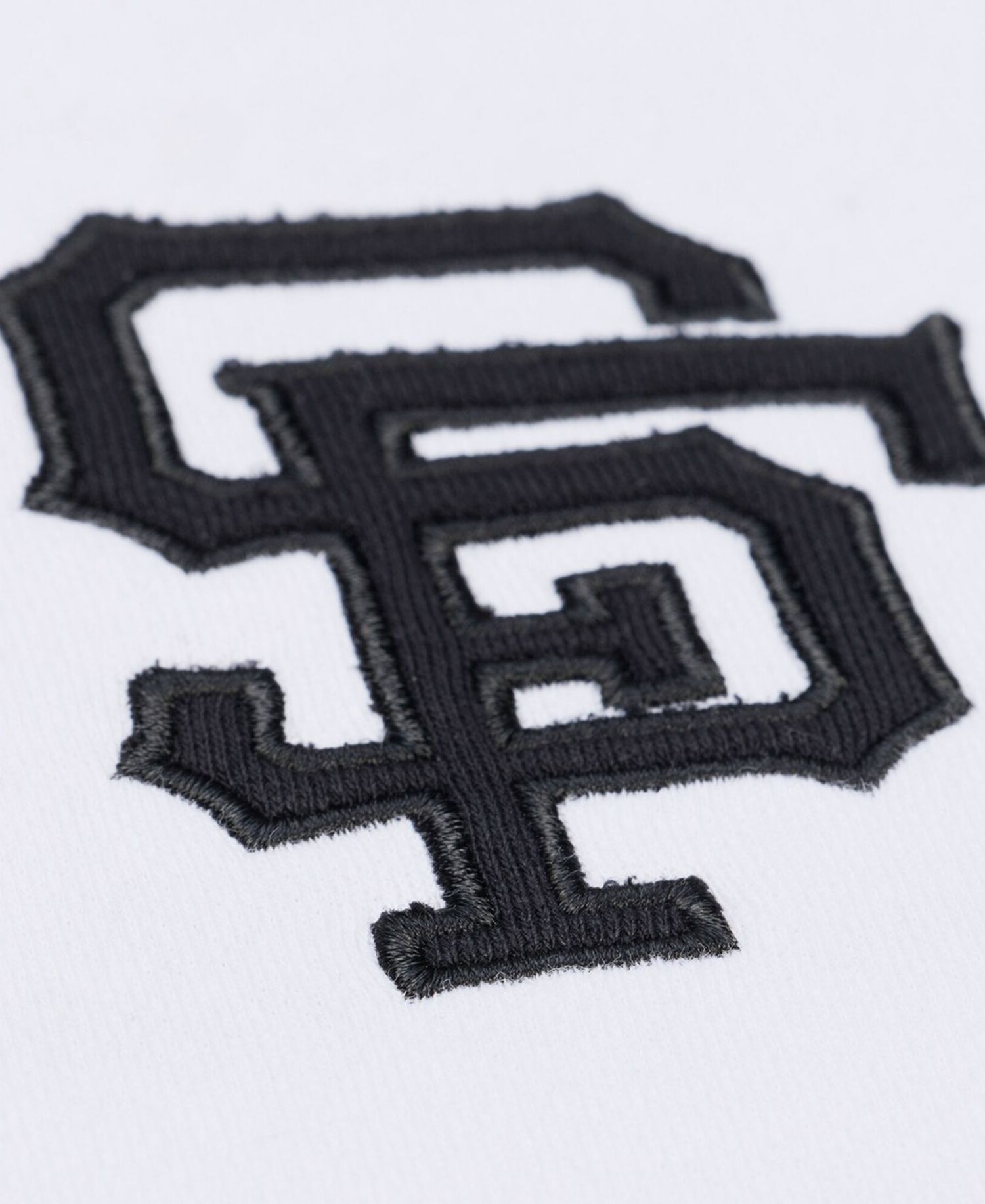Men's White San Francisco Giants Arctic Fleece Sweatshirt