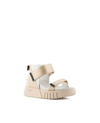 Women's Delta Run Sandal